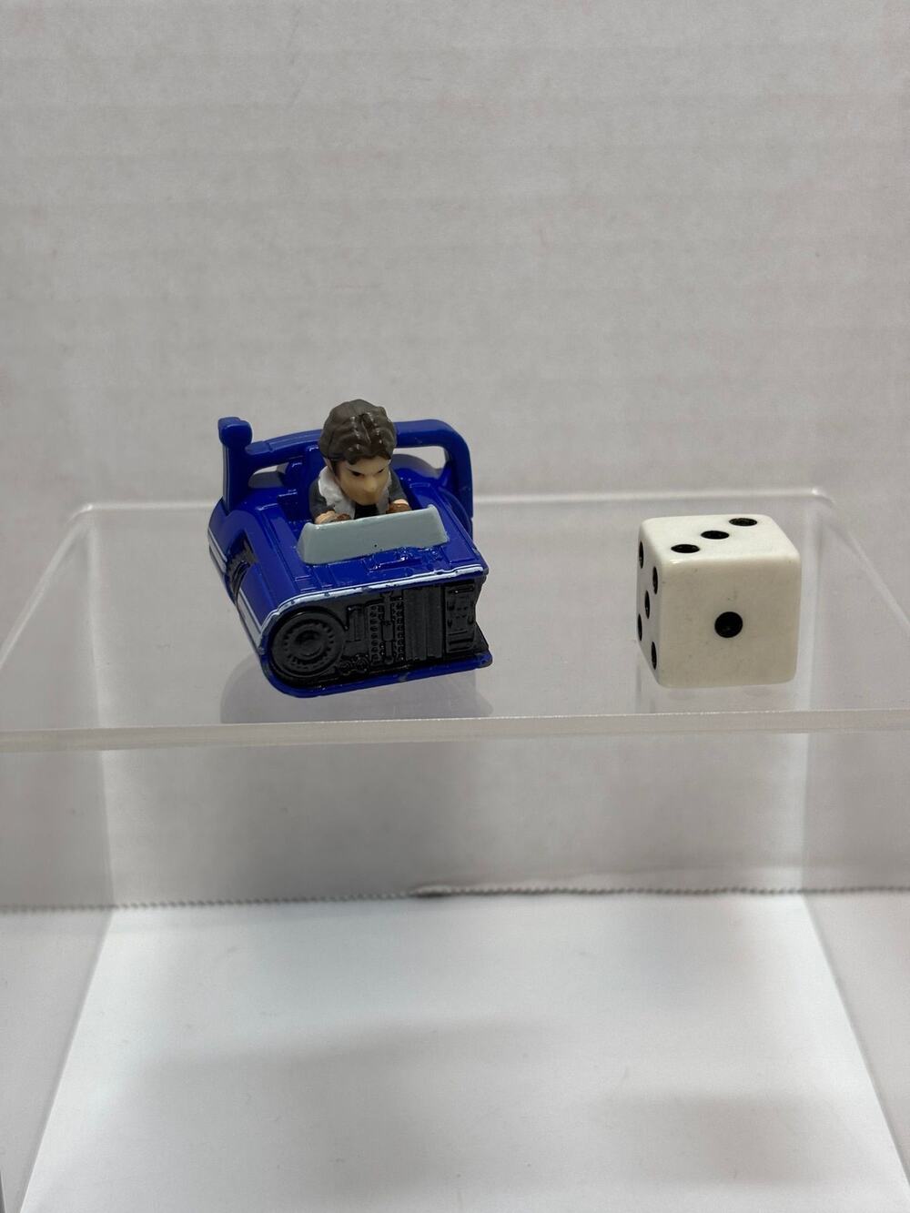 Hot Wheels Star Wars Solo Battle Rollers featuring Han Solo/ M-68 Landspeeder.
